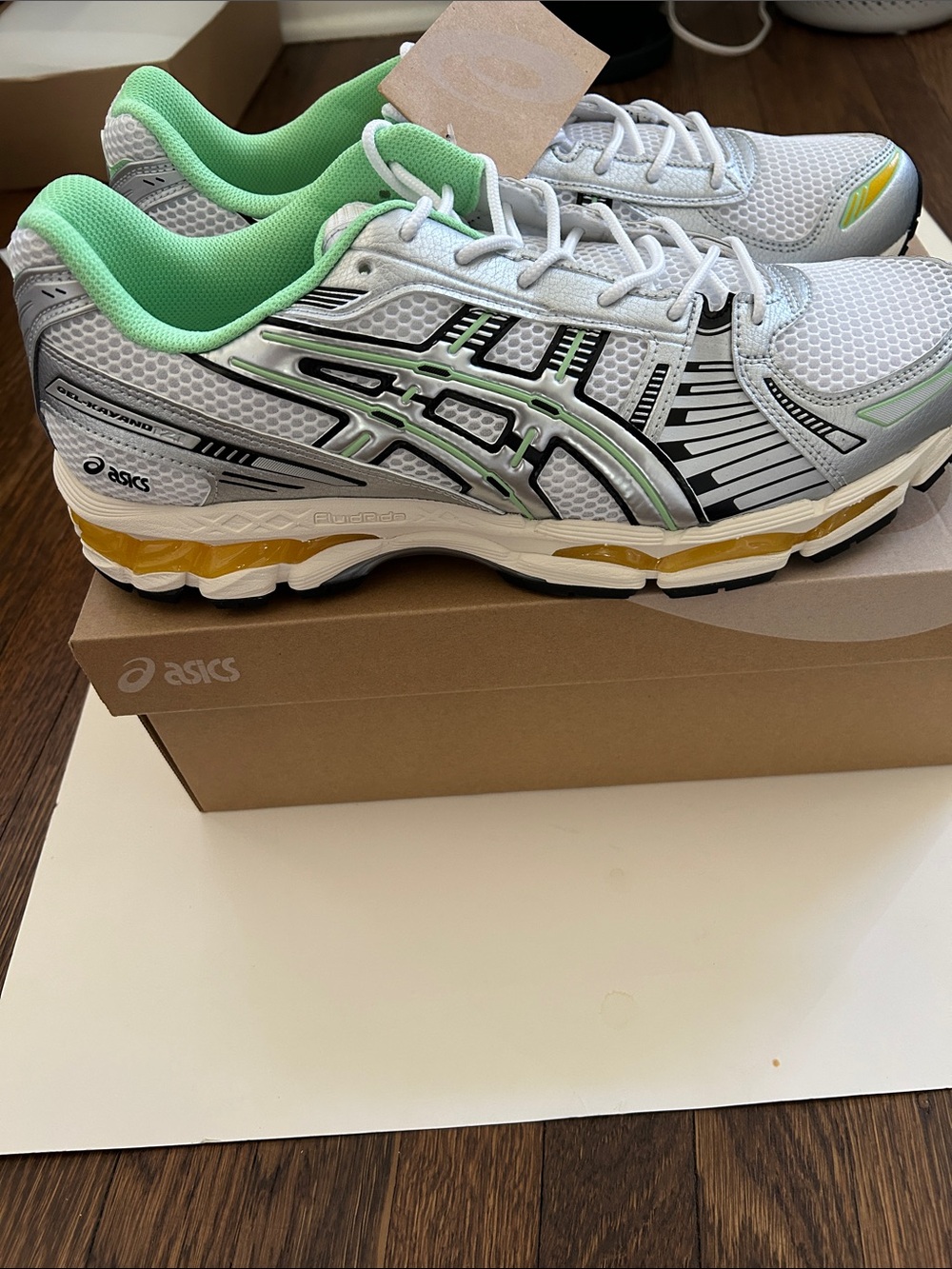 ASICS gel-kayano 12.1 green yellow size 13